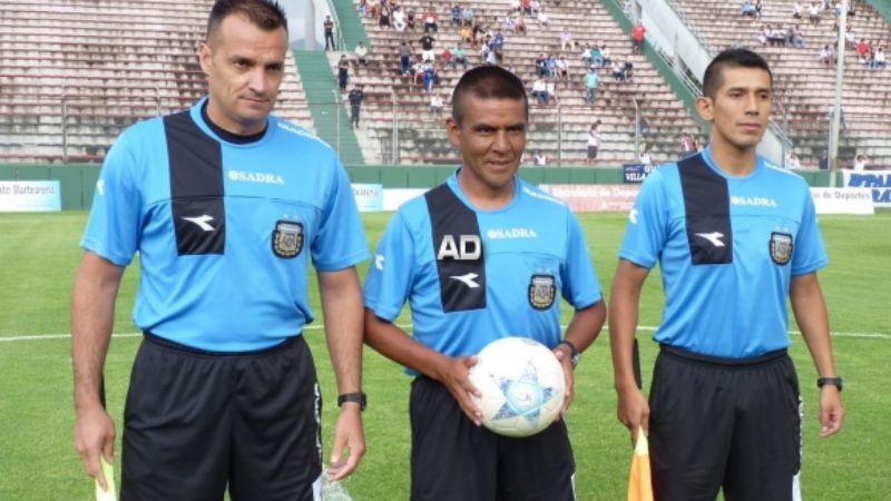 El salteño Lagoria dirigirá el partido de \"Poli\" con el \"9\"