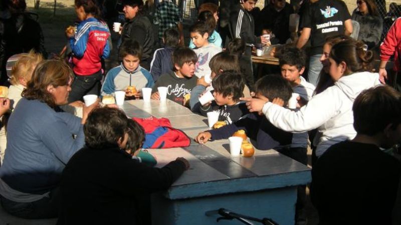 Funcionarios solidarios en acción