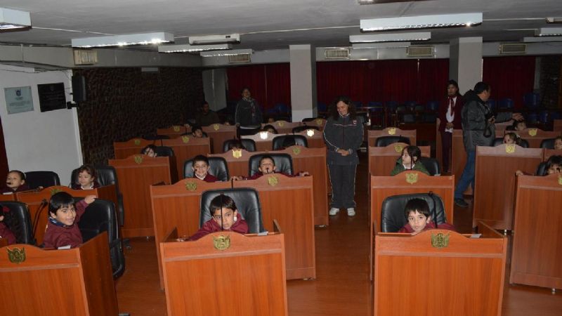 Alumnos de Jardín de Infantes visitaron la Legislatura