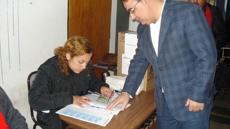 Sufragó el intendente Jalil