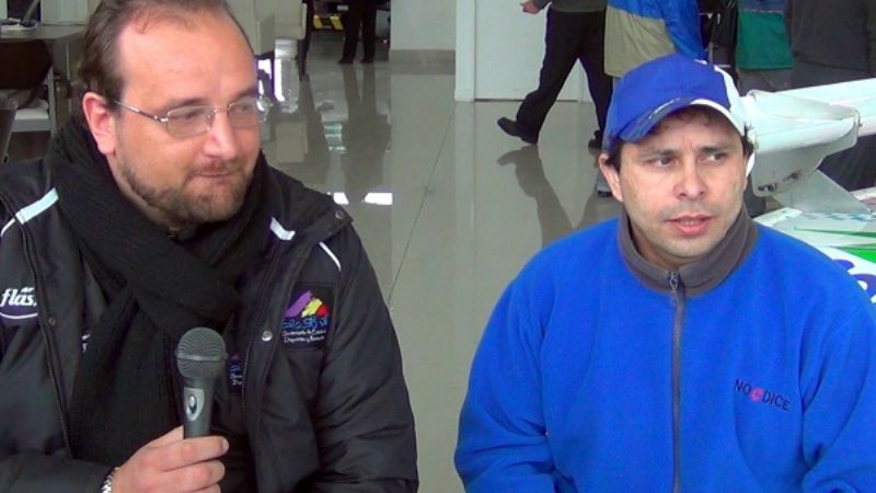 López presentó el Mondeo de la Top Race del NOA