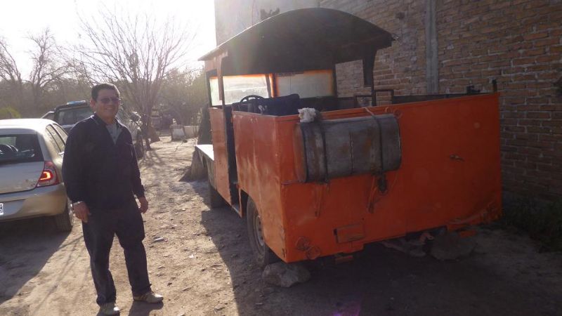 Secuestran un trencito construido con señales viales robadas