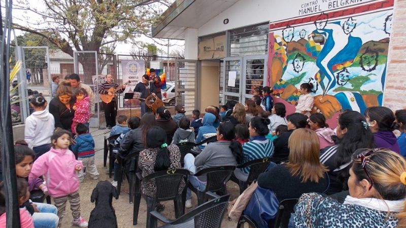 El barrio Parque Norte vibró al ritmo de un nuevo Jueves Cultural