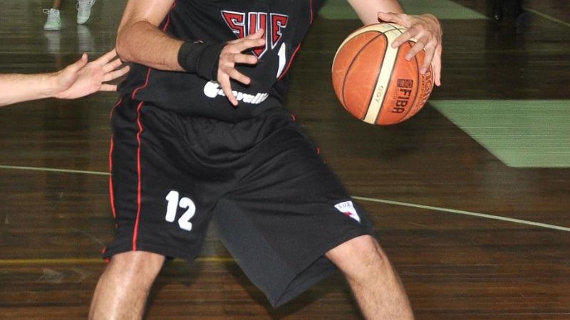 Red Star se prepara para competir en la tercera del básquet nacional