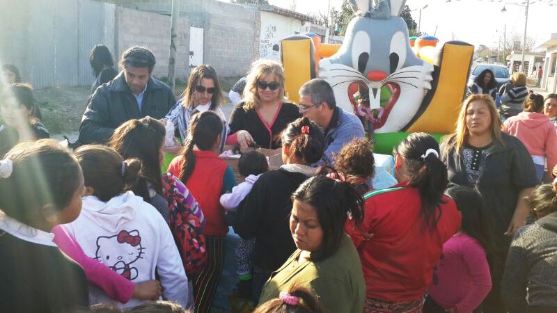 Veaute festejó con niños del sur de la ciudad 