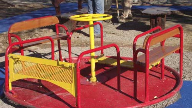 Ultiman detalles en la Plazoleta Integradora en Santa María