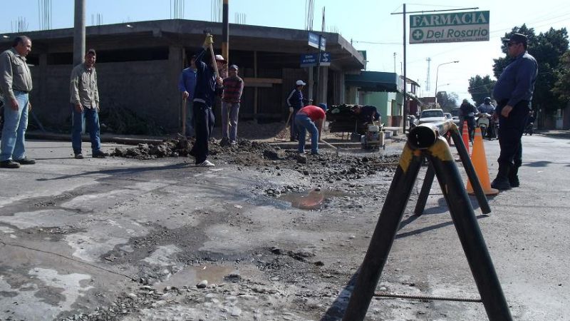 Construyen badenes de seguridad en Valle Viejo