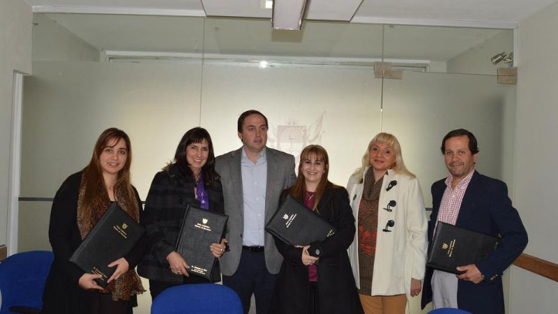 Mera homenajeó a escuelas folclóricas  