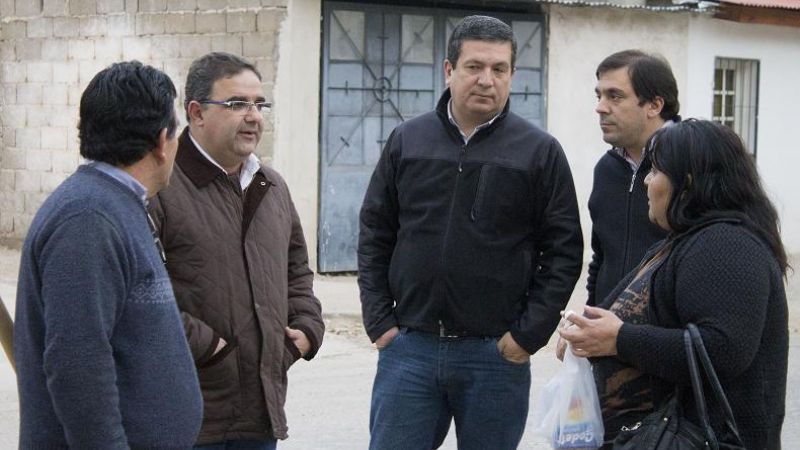 Raúl Jalil recorrió obras