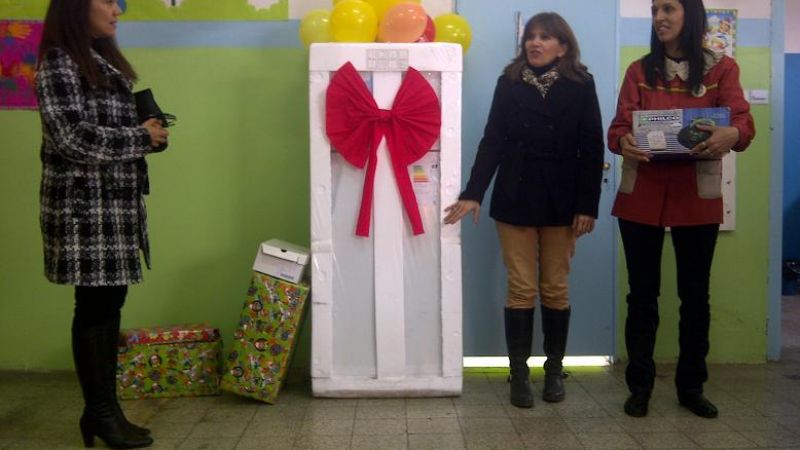 Entrega de equipamiento para los Centros de estimulación de la Capital