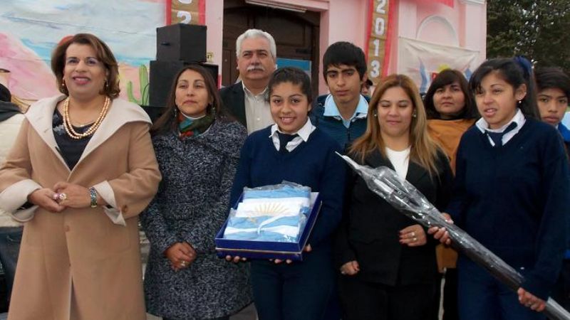 Festejos por la Autonomía de Catamarca en Manantiales 