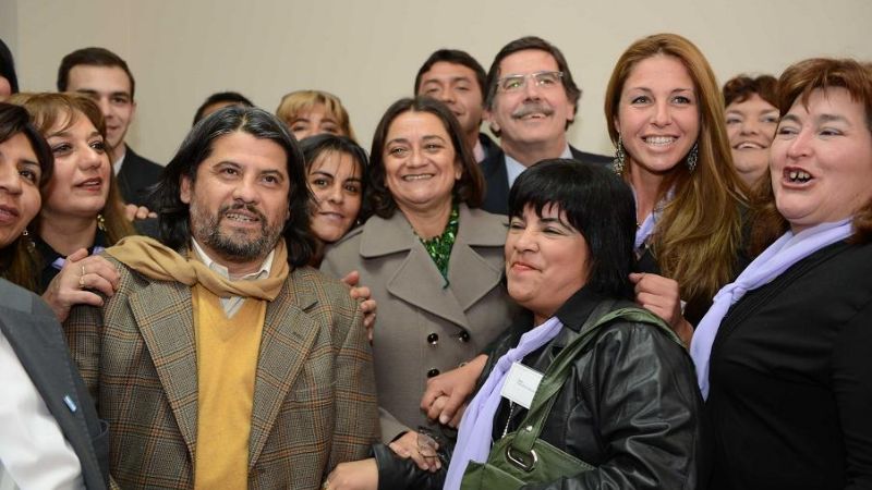 Corpacci inauguró nuevo edificio escolar