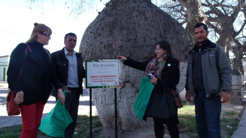 Charla sobre medio ambiente en la escuela de Santa Rosa