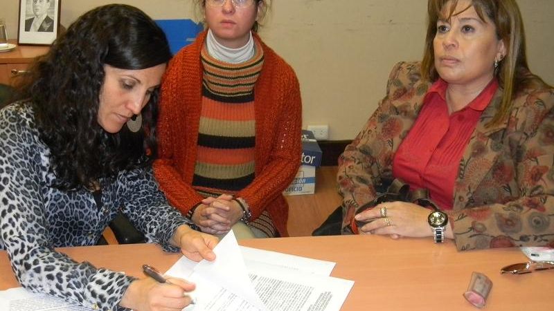 Firman convenio para trabajar en la temática Salud Mental