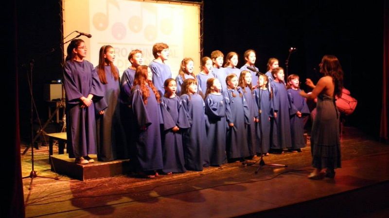 El coro municipal de niños a La Rioja