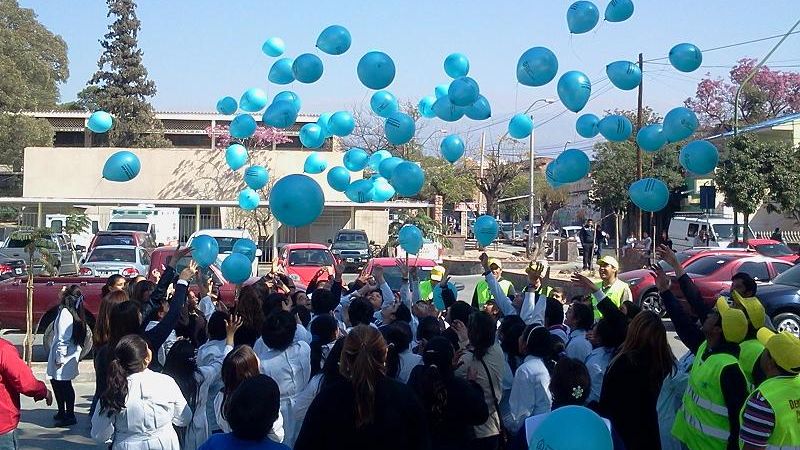 Suelta de globos con el país para combatir el Chagas