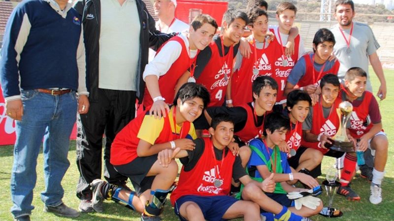 “La Clara”, bicampeón de la Copa “Coca Cola”