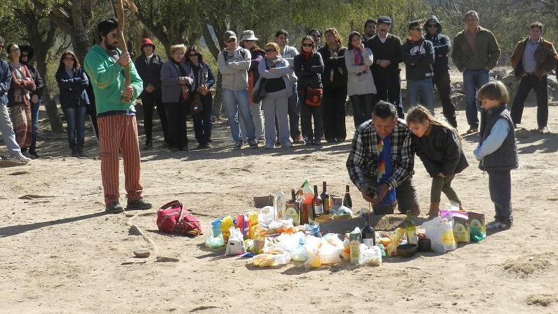Comunidades originarias homenajearon a la Pachamama