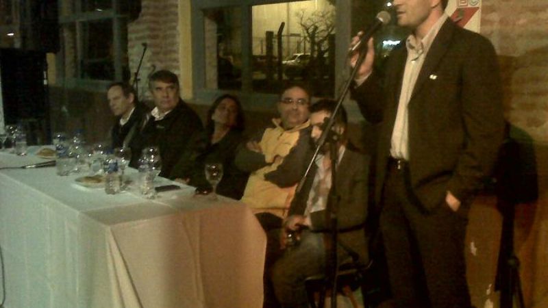 Jalil y Corpacci compartieron una cena con las organizaciones vecinales