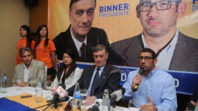 Tarjeta roja del socialismo para Figueroa