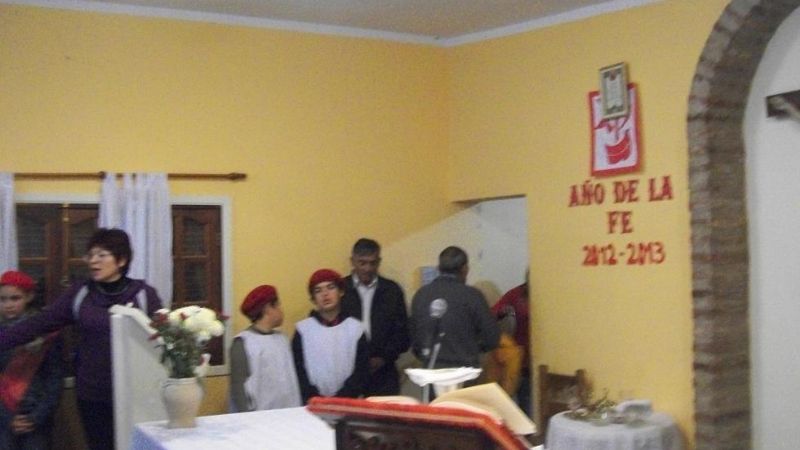 Procesión en honor a San Pantaleón en el barrio Altos de Choya