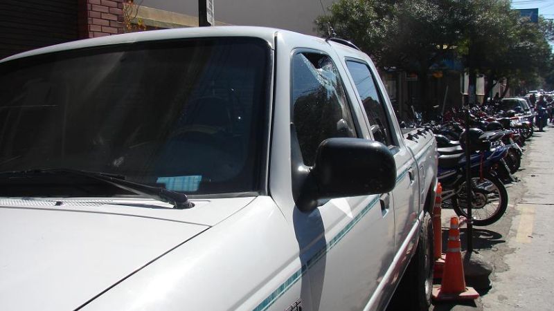 Agredieron a policías por evitar la aprehensión de un delincuente