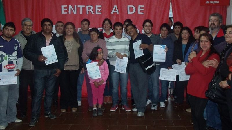 Entregaron certificados para la inserción laboral
