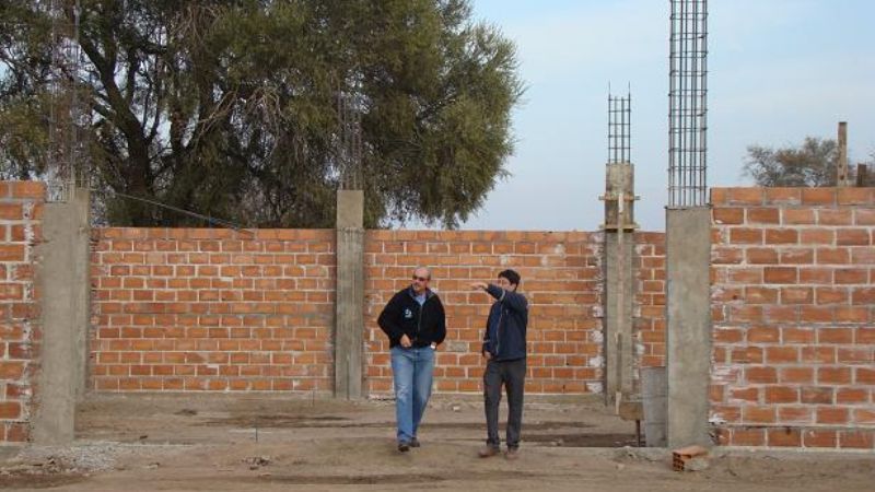 Comenzó la construcción de dos campamentos 