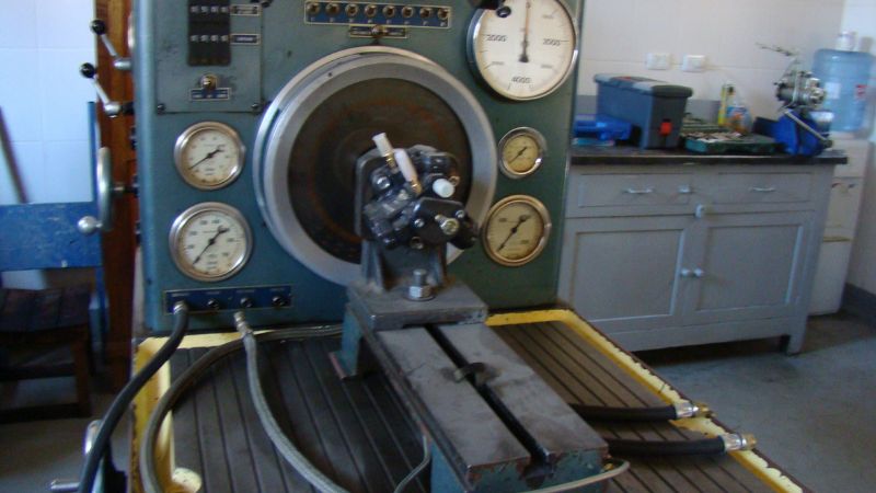 Incorporan equipos para su laboratorio de inyección diesel