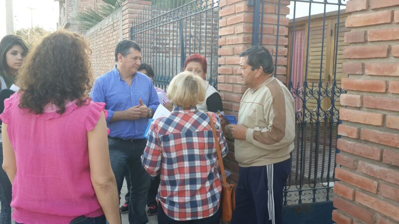 Caminatas simultaneas del oficialismo en la Capital