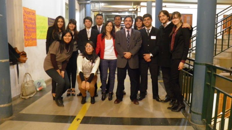 Estudiantes de Abogacía en Competencias Interuniversitarias