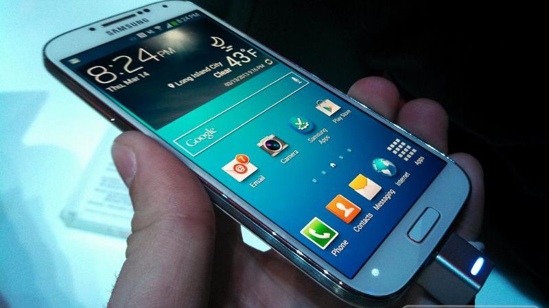 Se debatirá el nuevo reglamento de telefonía móvil