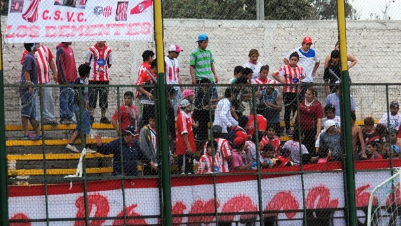 El repetido papelón de los hinchas “villacubanos”