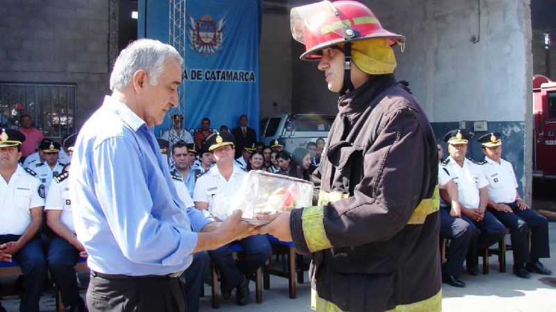 Bomberos festejaron su aniversario N°72