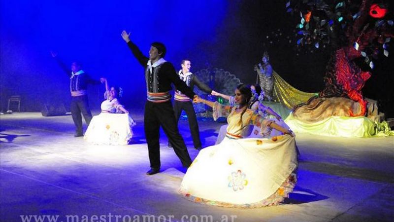 El Maestro Amor festeja su cumpleaños y lo transmitirá por Internet