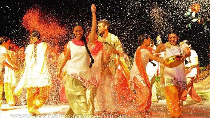 El Maestro Amor festeja su cumpleaños y lo transmitirá por Internet