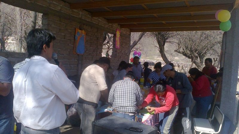 Los festejos para los niños llegaron hasta Ampujaco 