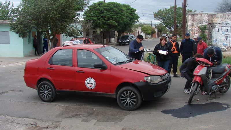 Motociclista lesionado