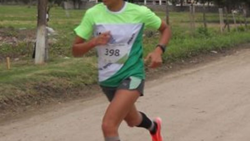 Histórica participación de 300 atletas en la maratón de los mercantiles