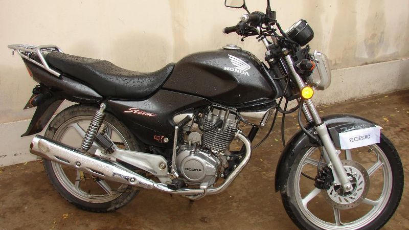 Secuestran dos motos en San Antonio