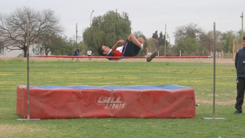 Gran participación del atletismo en los JIEP Capital
