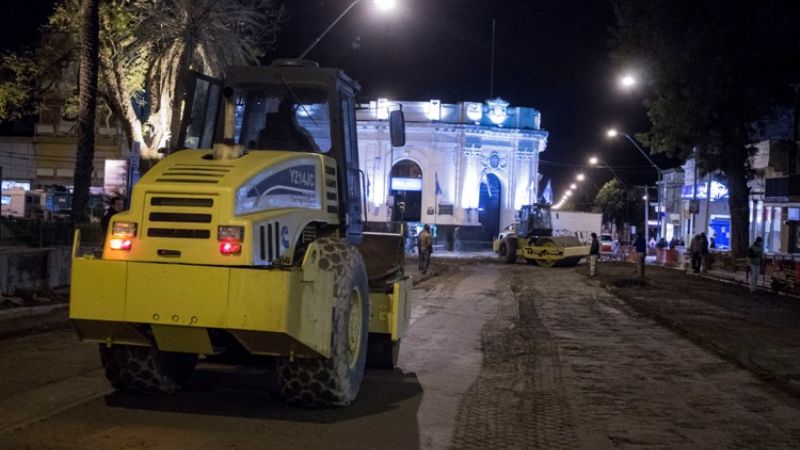 Con gran ritmo continúa la obra de la Plaza 25 de Mayo