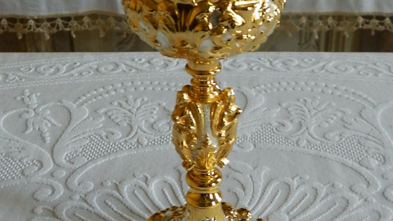 El Papa Francisco obsequió un cáliz a Catamarca 