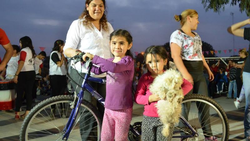 Multitudinario festejo del día de niño en Valle Viejo