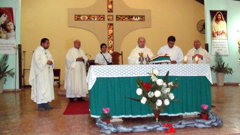 Con la procesión, culminaron las fiestas patronales de Santa Rosa en Capital