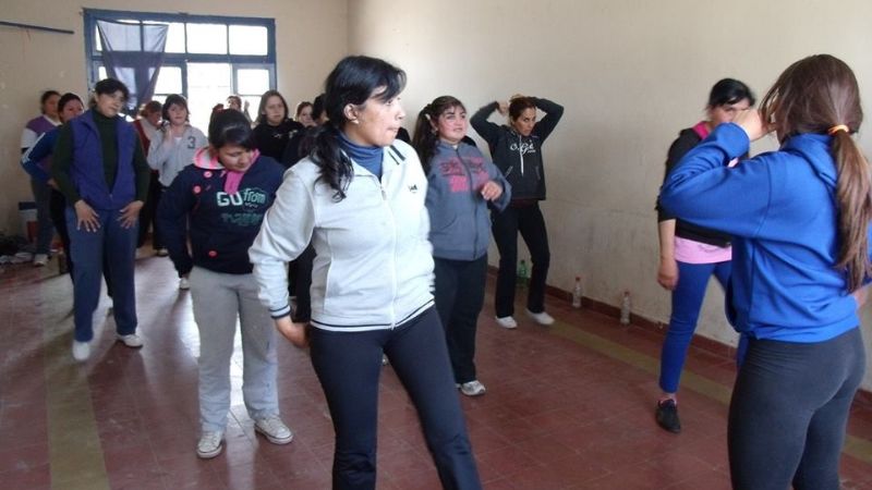 Exitoso taller municipal de gimnasia aeróbica