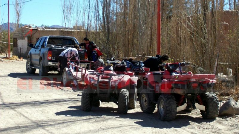 Los "Cabras Quads Cordoba" llegaron con donaciones a Fiambalá