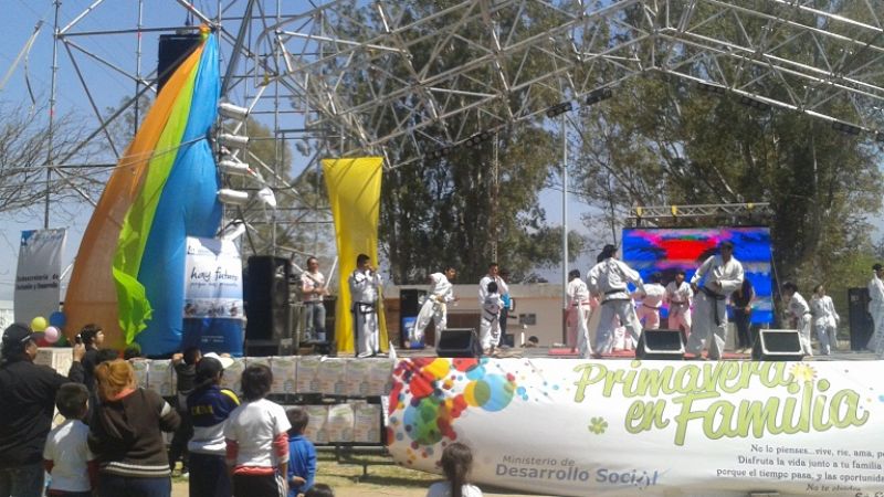La Primavera se vivió a pleno en el Parque Adán Quiroga