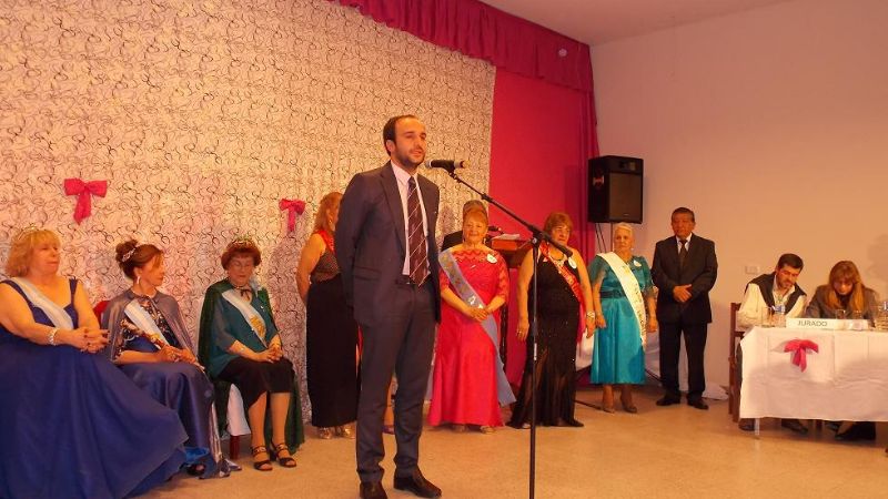 Los jóvenes de la tercera edad ya tienen nueva reina