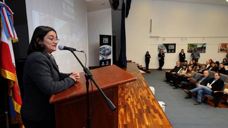 Presentaron anteproyecto para refuncializar Manzana del Turismo 